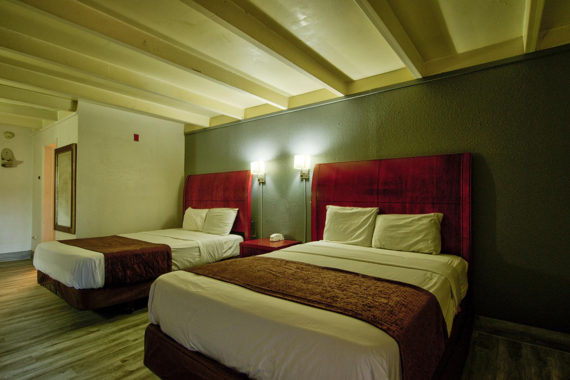 Clearwater Hotel Exterior foto